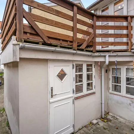 Marilena - 300m From The Sea By Interhome *